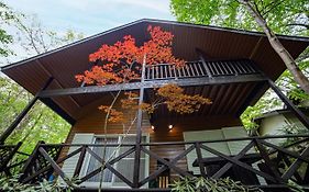 鳥の街77号北軽井沢#木の香りに包まれる癒しの木house#吹き抜けのある貸切別荘#Bbq#ダーツ#カラok#大画面プロジェクター#駐車可
